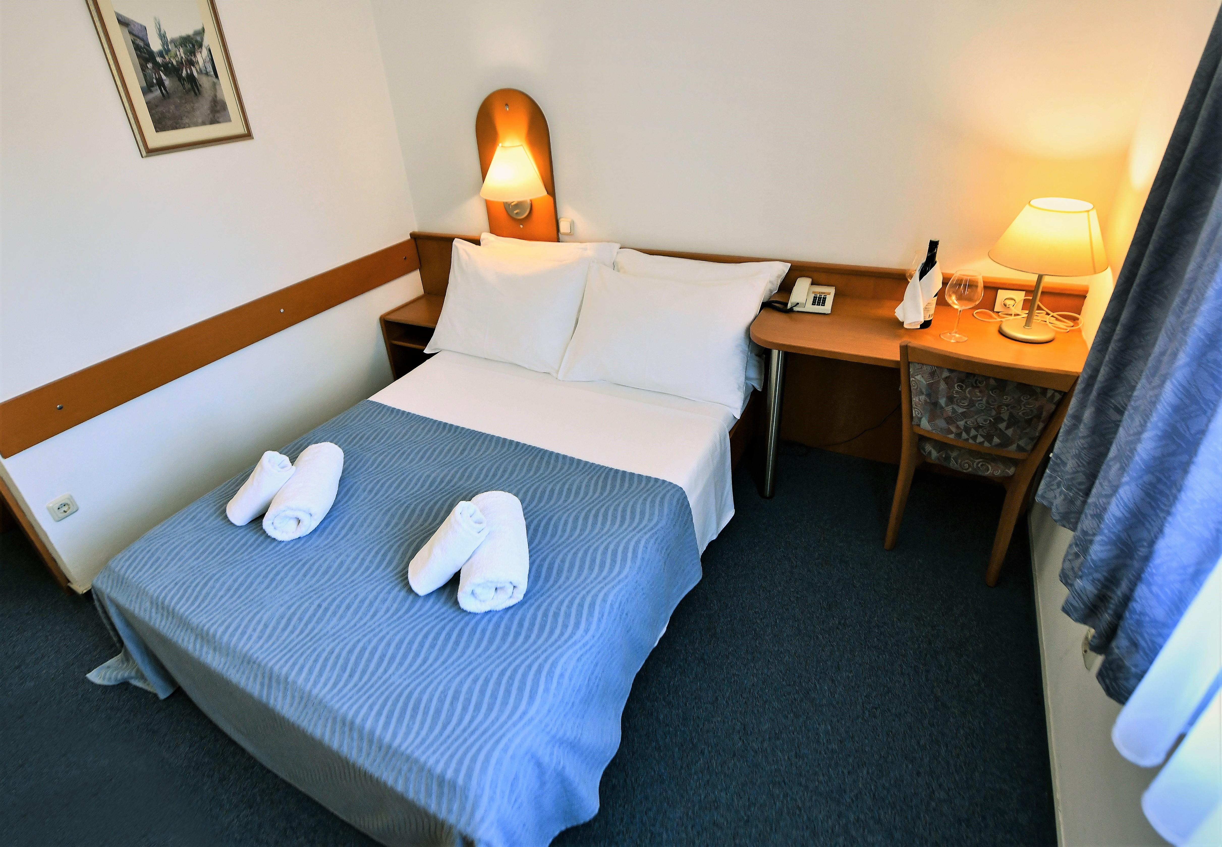 Hotel Alkar سيني المظهر الخارجي الصورة